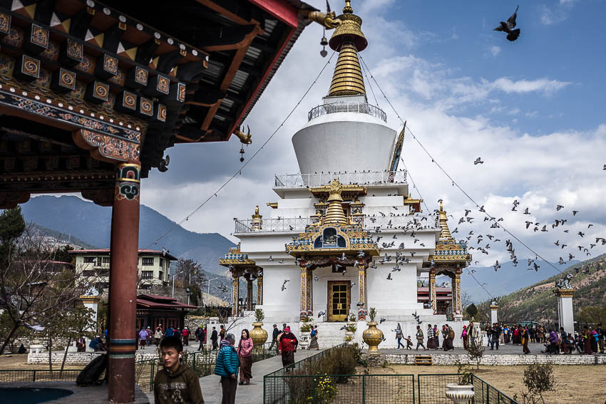 Chorten ou stupa, conçu par Dungsé Rinpoché (précieux en tibétain), selon la tradition nyingmapa (chorten-chapelle)